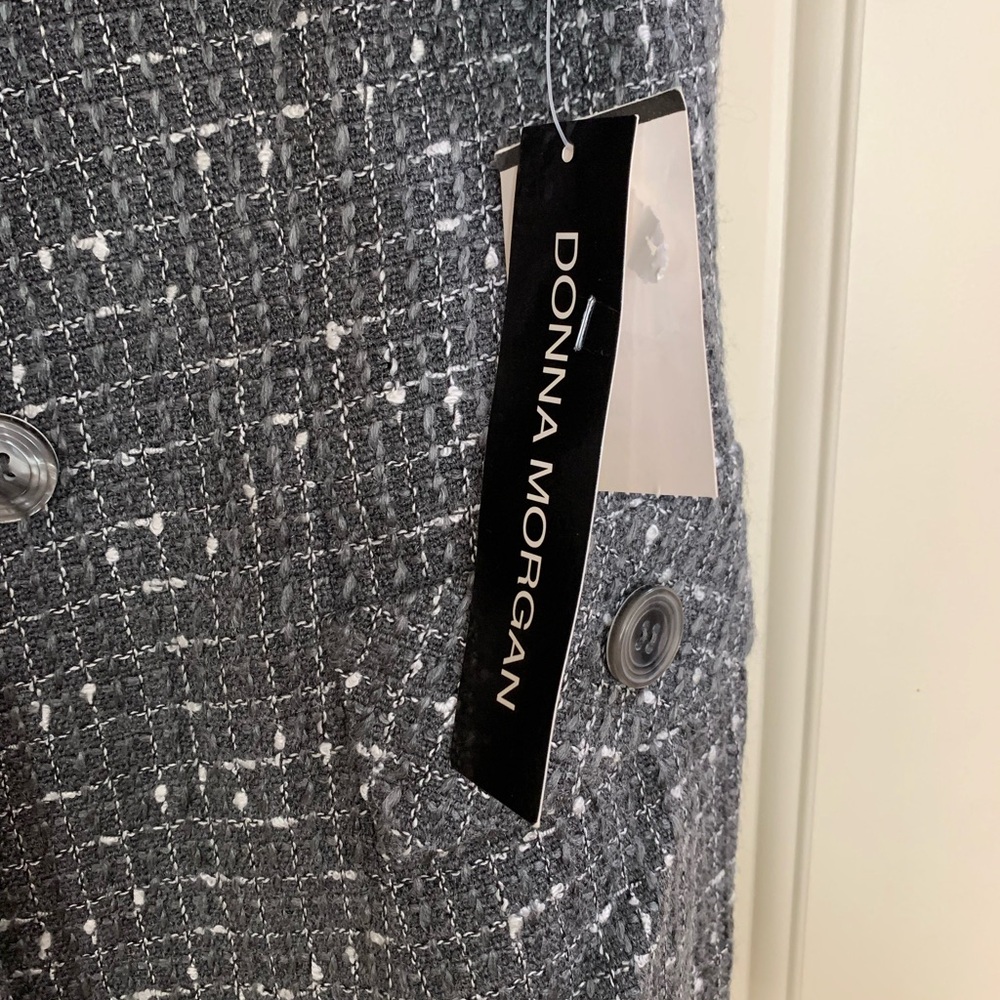 New Donna Morgan two-piece suit with skirt and jacket, tweed blend, size 8.